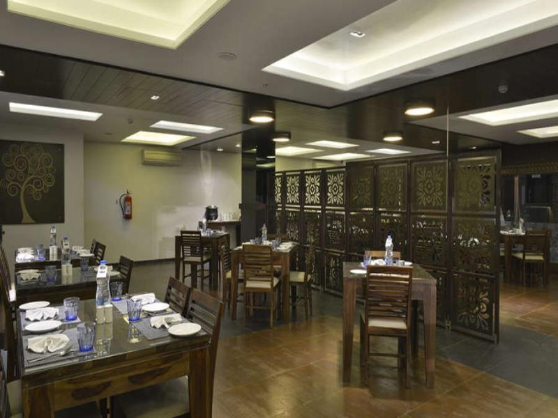 Hotel Clarks Collection ואדודרה מראה חיצוני תמונה